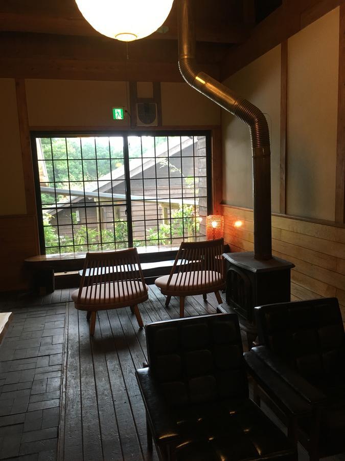 Hotel 山荘 紗羅樹 Syaranoki Yufu Exterior foto